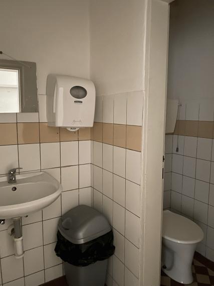 NA PRENÁJOM - obchodné priestory v centre Košic - Hlavná ulica