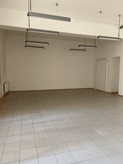 NA PRENÁJOM - obchodné priestory v centre Košic - Hlavná ulica