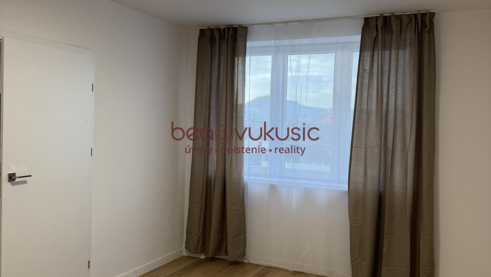 NA PRENÁJOM_1 izbový byt v obnovenom bytovom dome na 1. poschodí bez výťahu