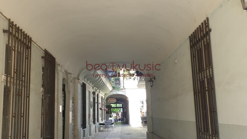 NA PRENÁJOM - podnikajte v Starom Meste - na HLAVNEJ ulici !