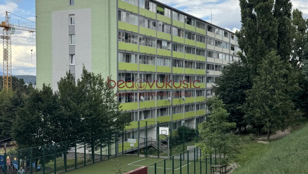 NA PREDAJ_1 izbový byt na Turgenevovej ulici v Košiciach_40 m2_oáza pokoja