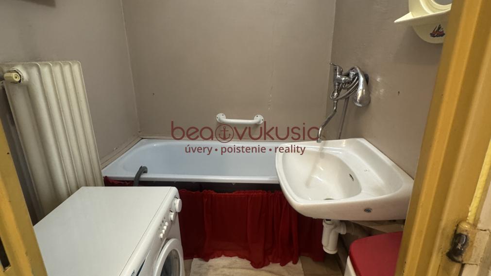 NA PREDAJ_1 izbák_37 m2_Braniskova ul._"KUZMÁNKA"_KOŠICE