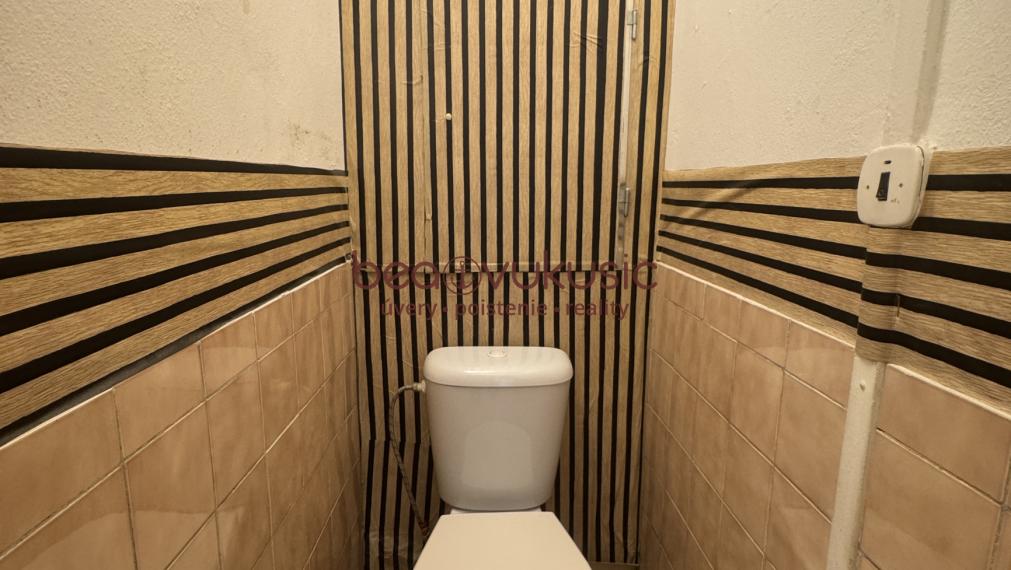NA PREDAJ_1 izbák_37 m2_Braniskova ul._"KUZMÁNKA"_KOŠICE