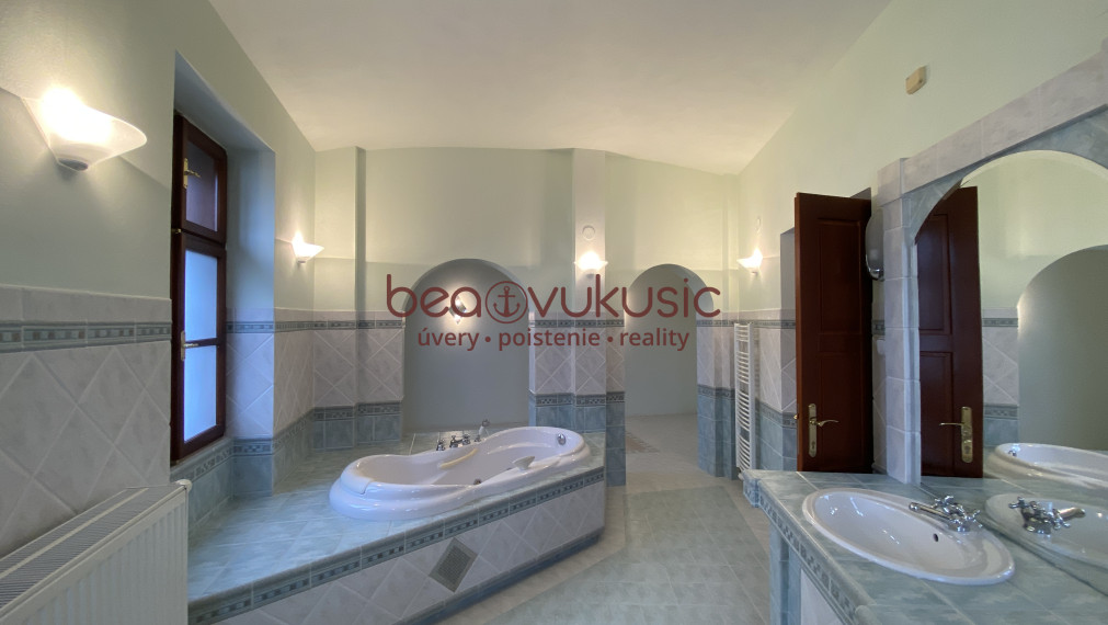 NA PREDAJ_DOM RABÍNA v Prešove_architektonický skvost