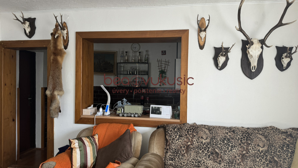 NA PREDAJ_víkendový dom s možnosťou celoročného využitia vo Veľkej Ide