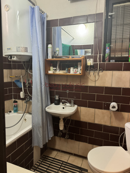 NA PREDAJ_víkendový dom s možnosťou celoročného využitia vo Veľkej Ide