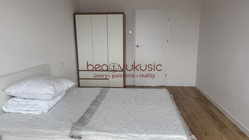 NA PRENÁJOM_2 izbák na 2. posch. v novostabe_zariadený_55 m2