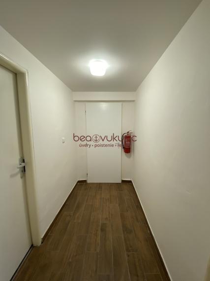 NA PRENÁJOM - obchodné priestory v centre Košic - Hlavná ulica