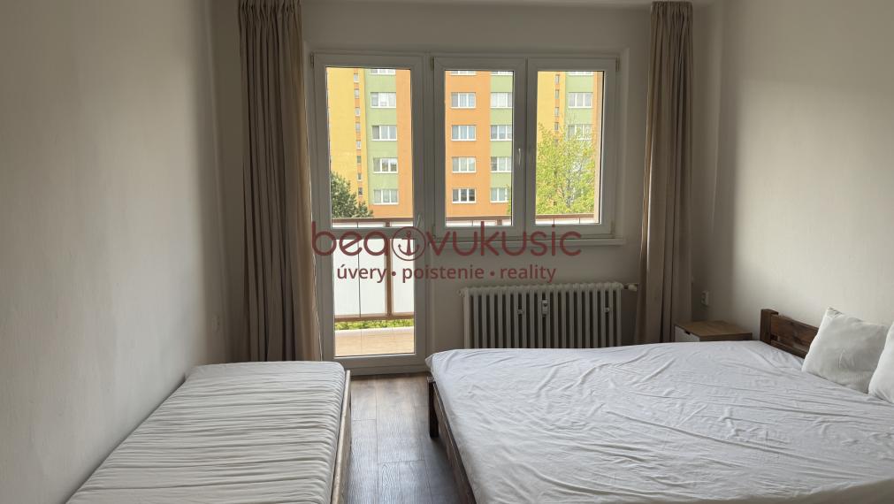 NA PRENÁJOM_2 izbový byt_4. poschodie bez výťahu_Terasa_Čapajevova_tiché prostredie