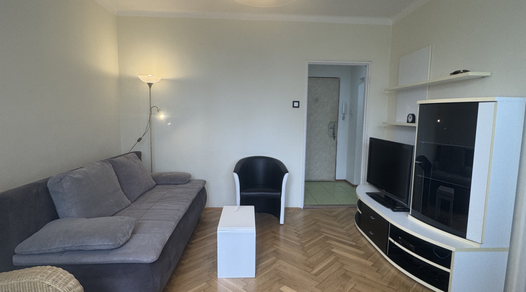 NA PRENÁJOM_1 izbový byt_Watsonova Košice - skvelá lokalita_35 m2_bez balkóna