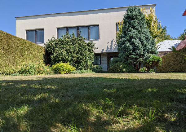 NA PREDAJ_6 izbový_RODINNÝ DOM_340 m2_Kapušianska ul. Michalovce